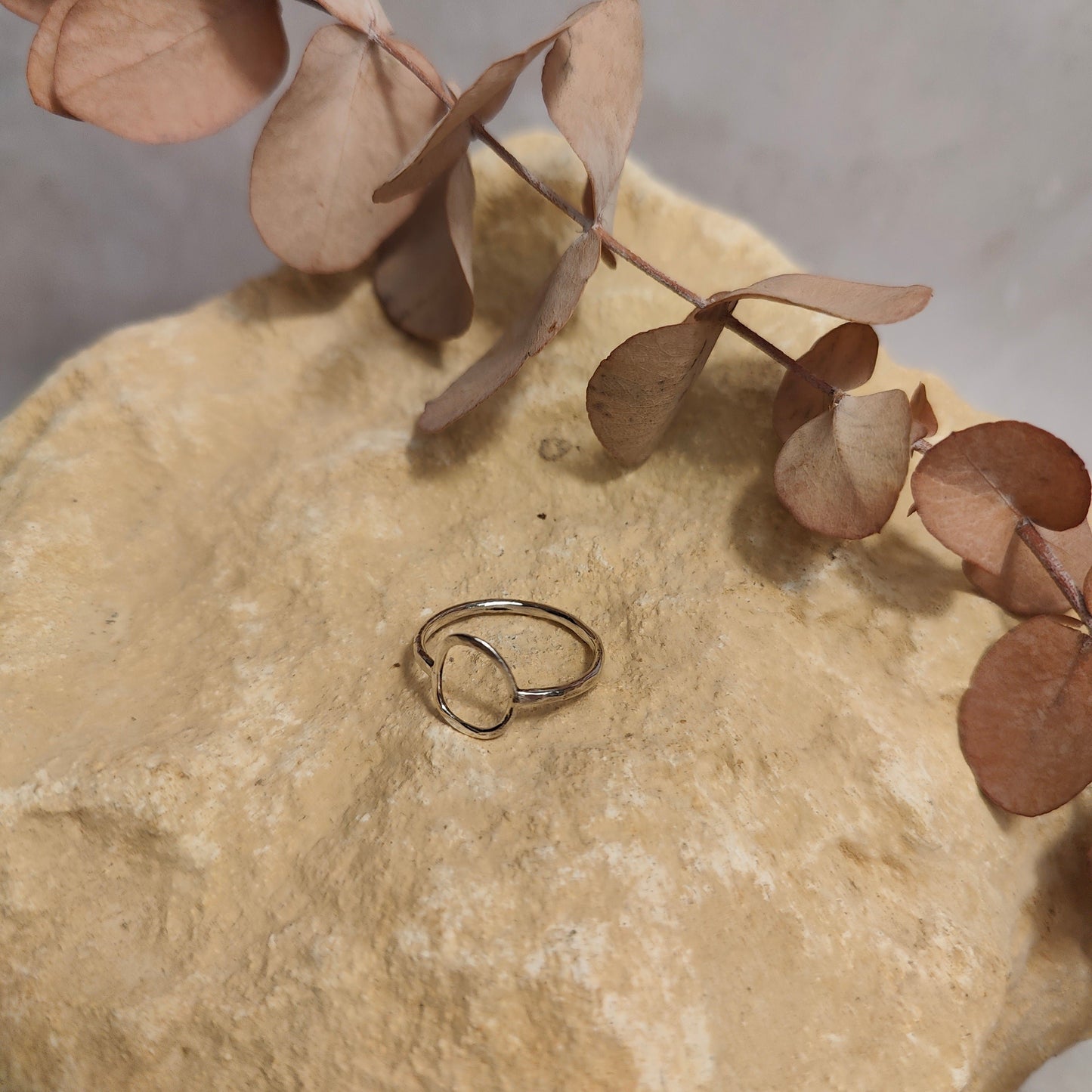 Freeform Circle Ring UK Size Q