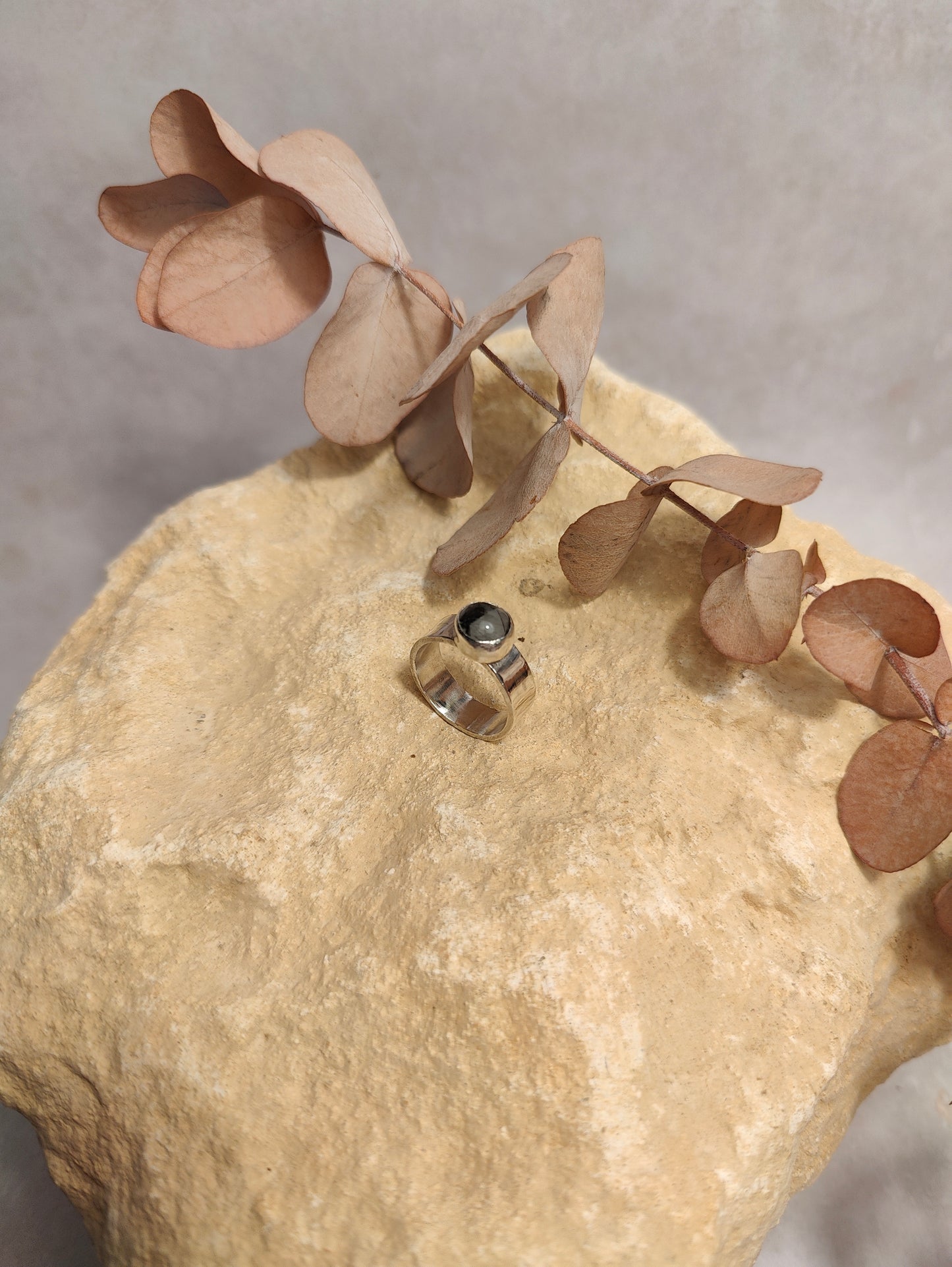 Black Tourmalinated Quartz Thick Ring UK Size K