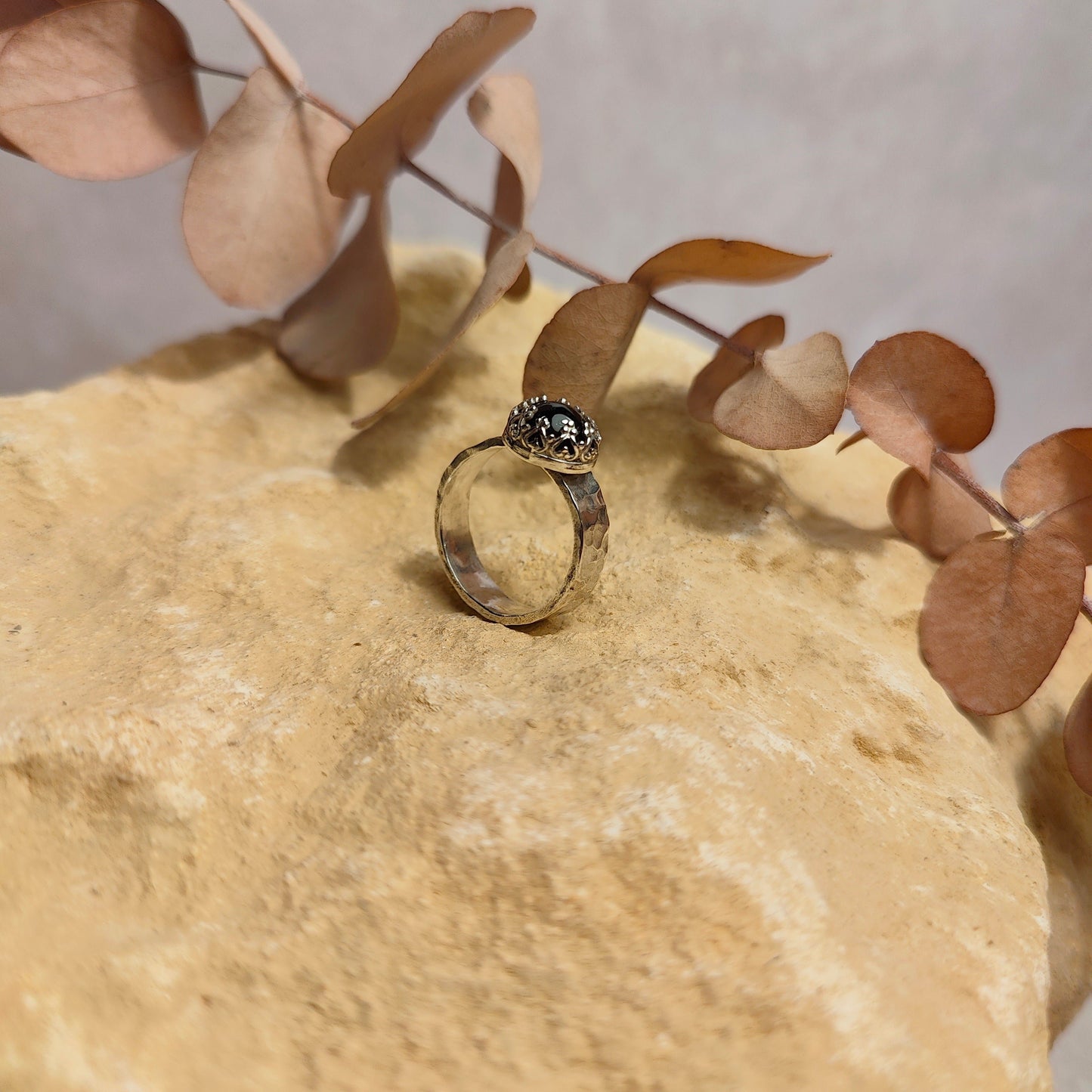 Crown Chrome 4 Star Diopside Hammered Ring UK Size N