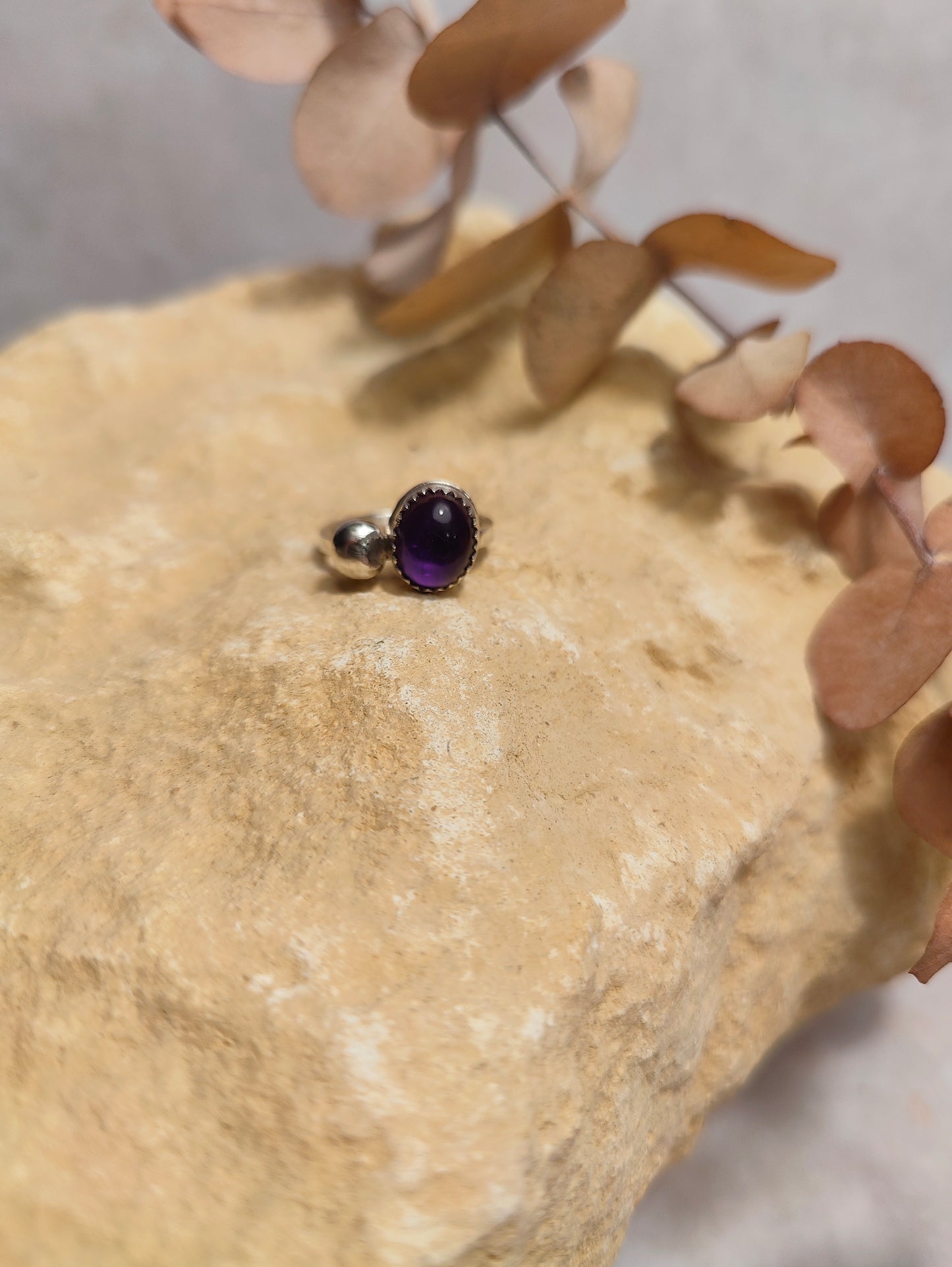 Amethyst Ball Ring UK Size L