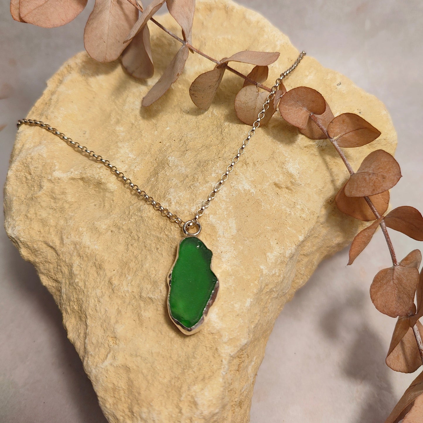 Large Emerald Green Seaglass Pendant Necklace