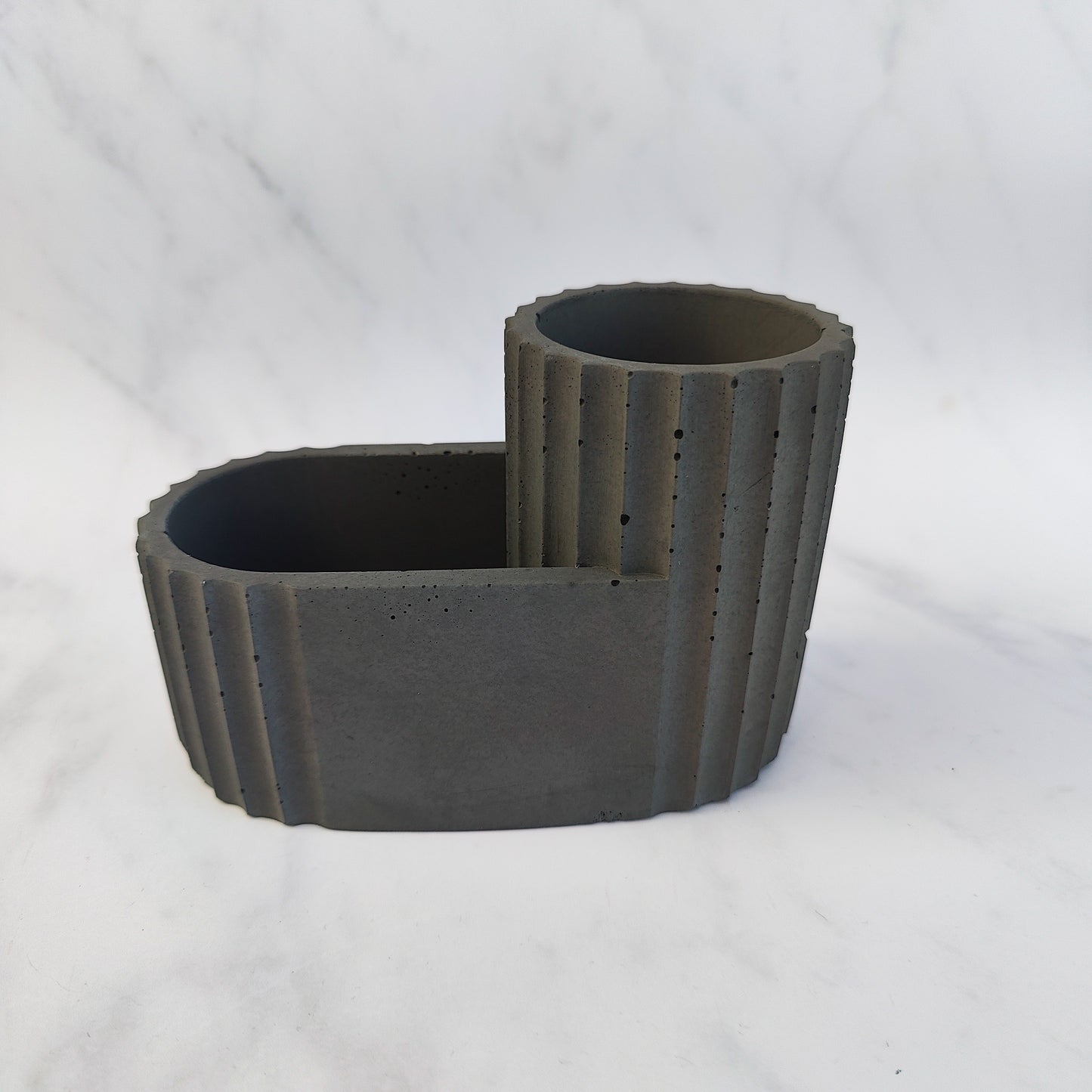 Dark Grey Jesmonite Bathroom Pot