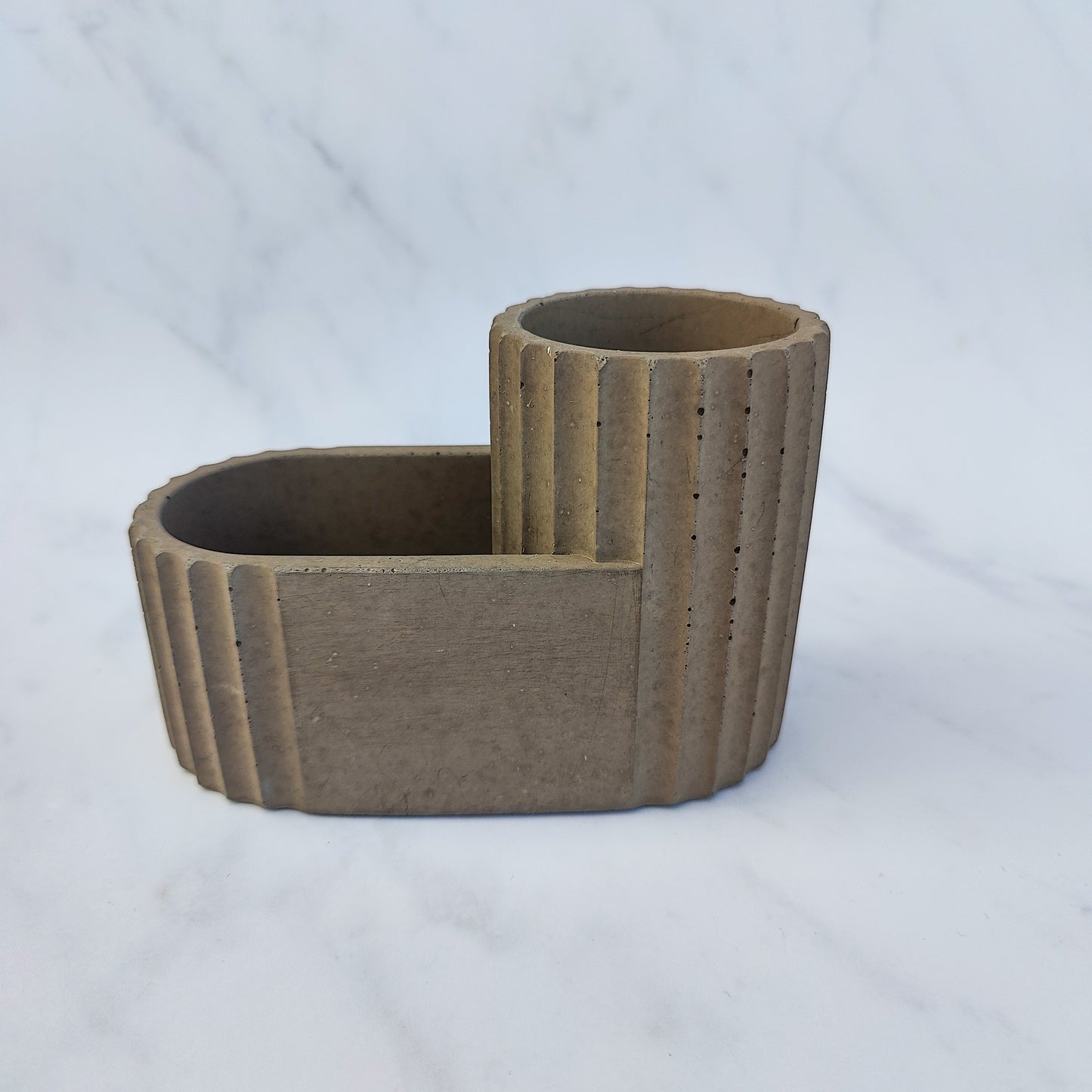 Earth Jesmonite Bathroom Pot