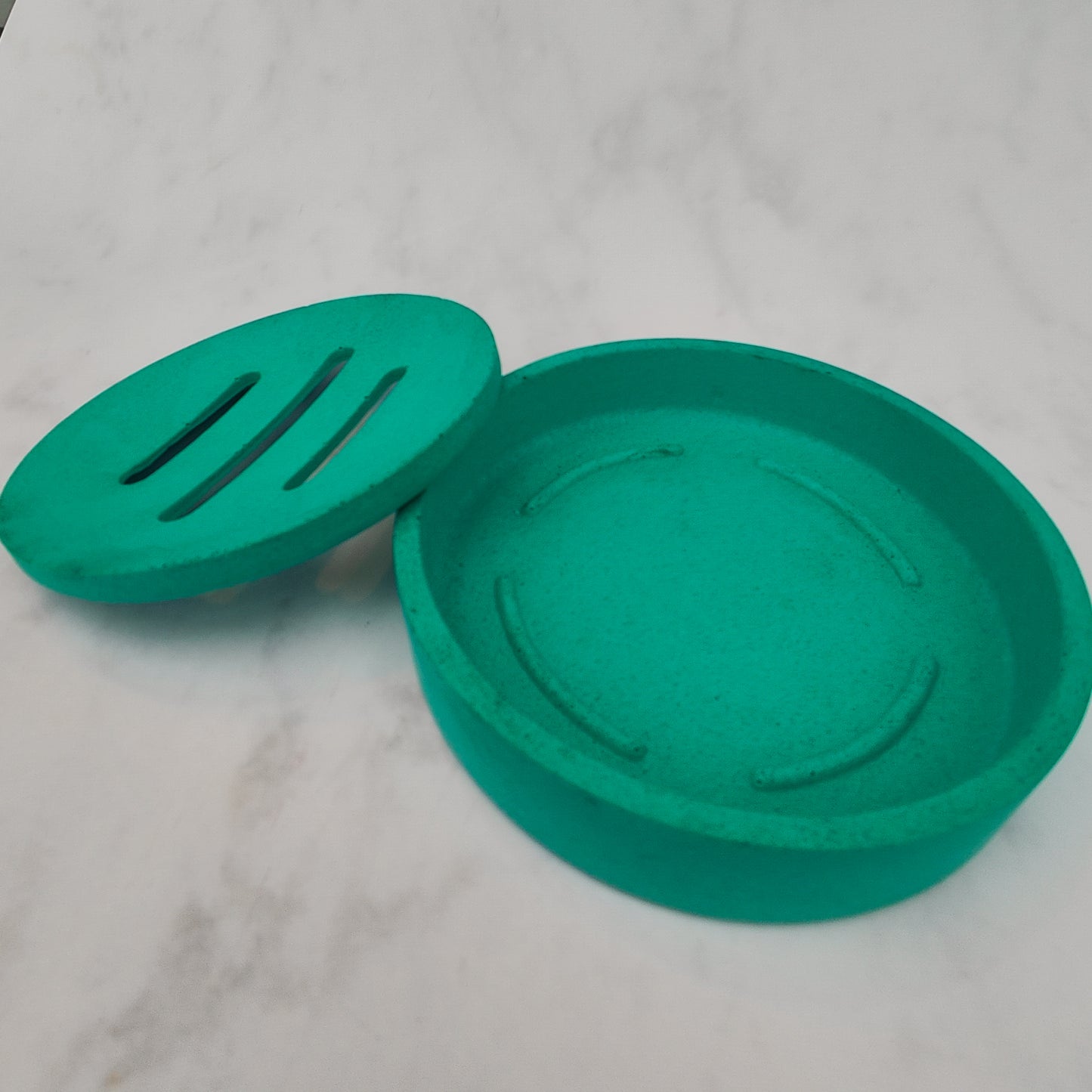 Aqua Round Jesmonite Soap Dish With Tray