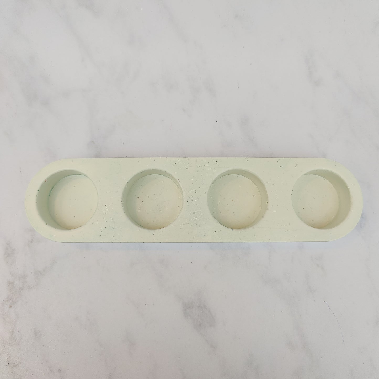 White Jesmonite Tealight Holder