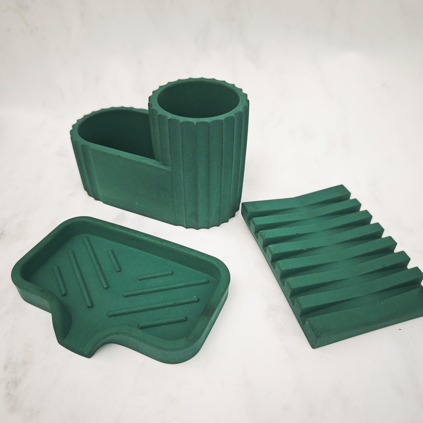Emerald Green Soap Dish With Lip