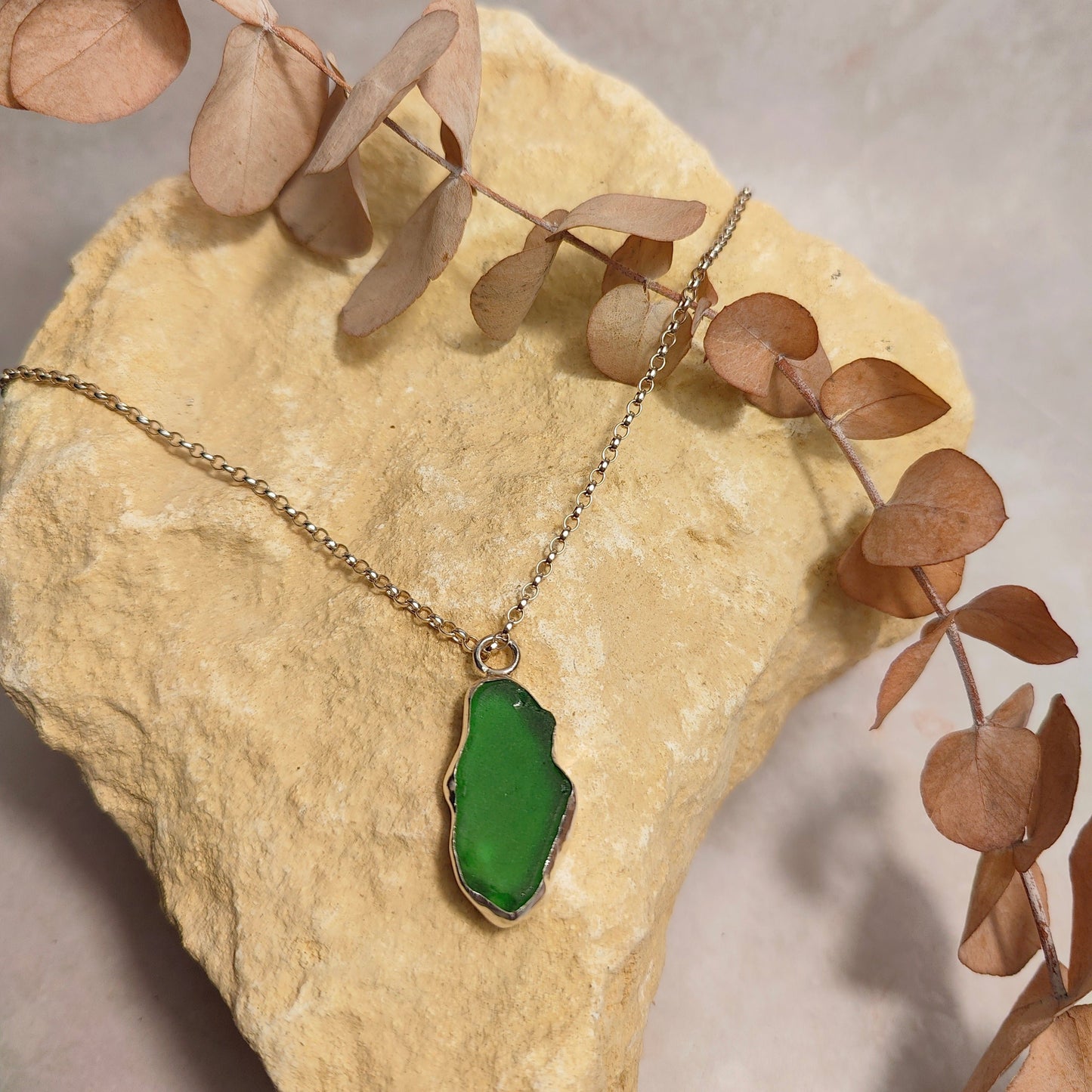Large Emerald Green Seaglass Pendant Necklace