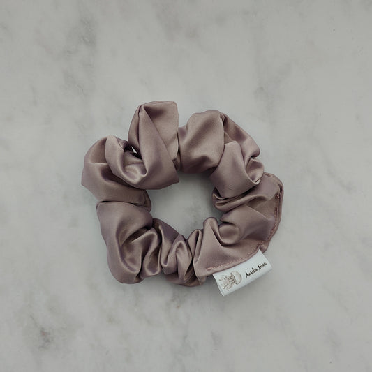 Lilac Satin Scrunchie Regular