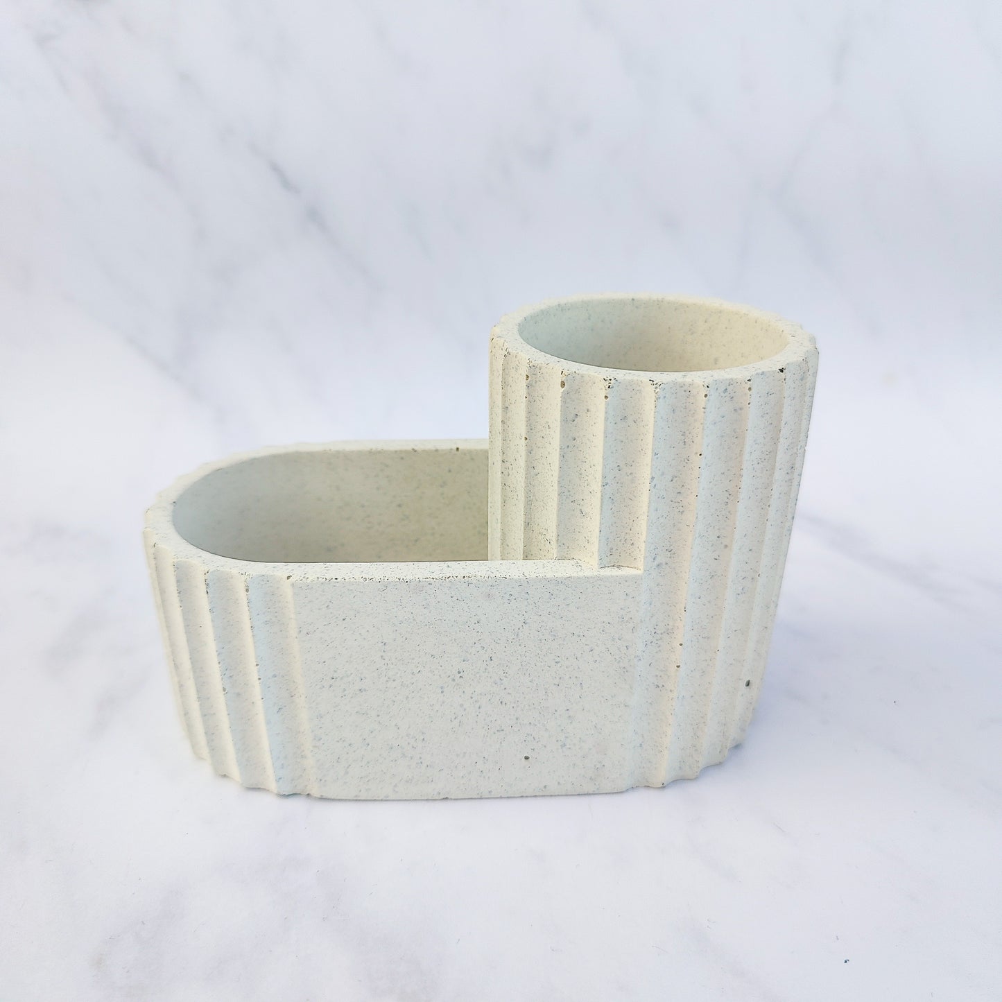 White Jesmonite Bathroom Pot