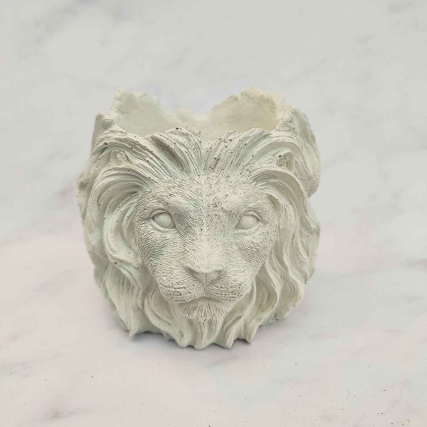 White Jesmonite Lion Head Plant Pot