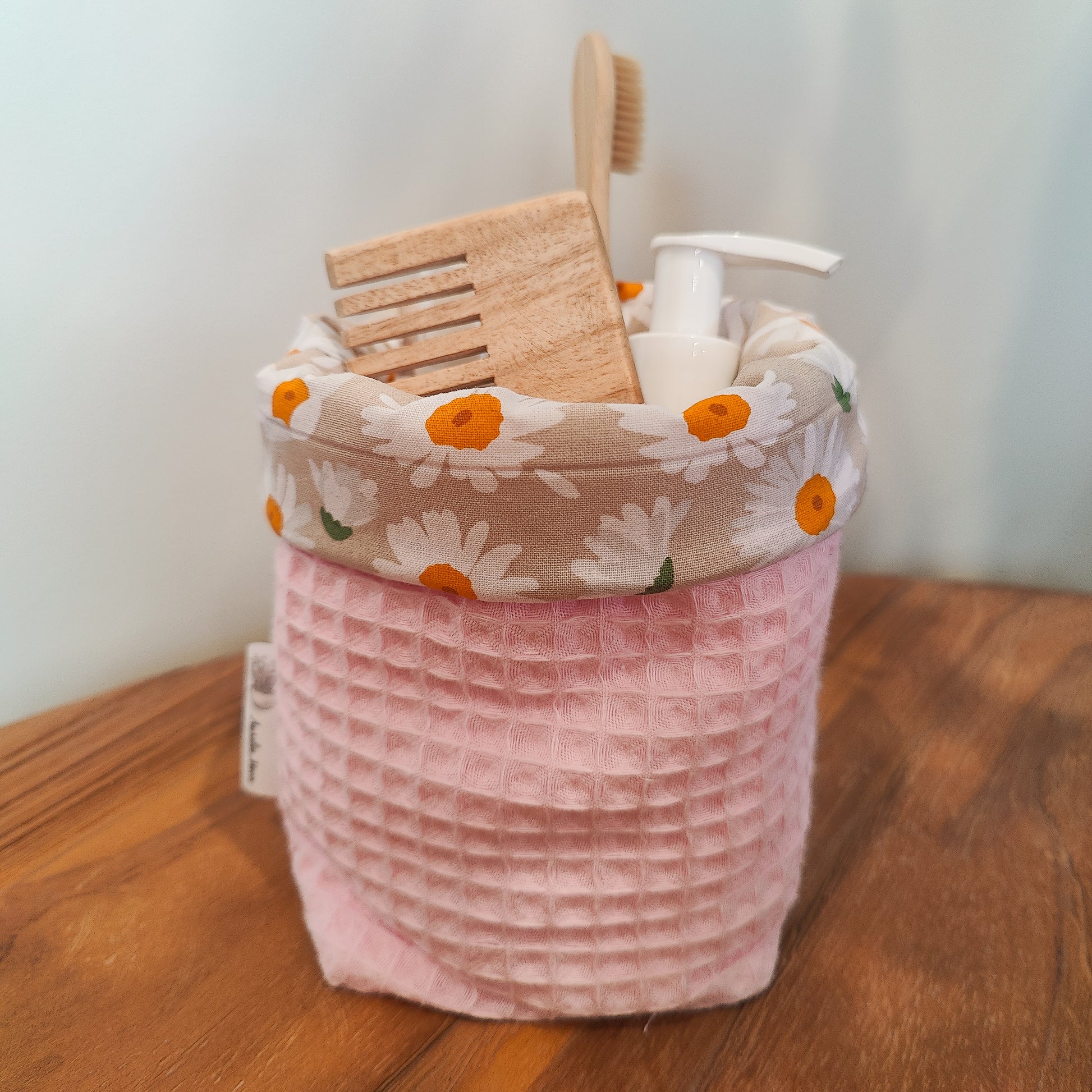 Handmade waffle cotton storage basket with daisy flower print lining